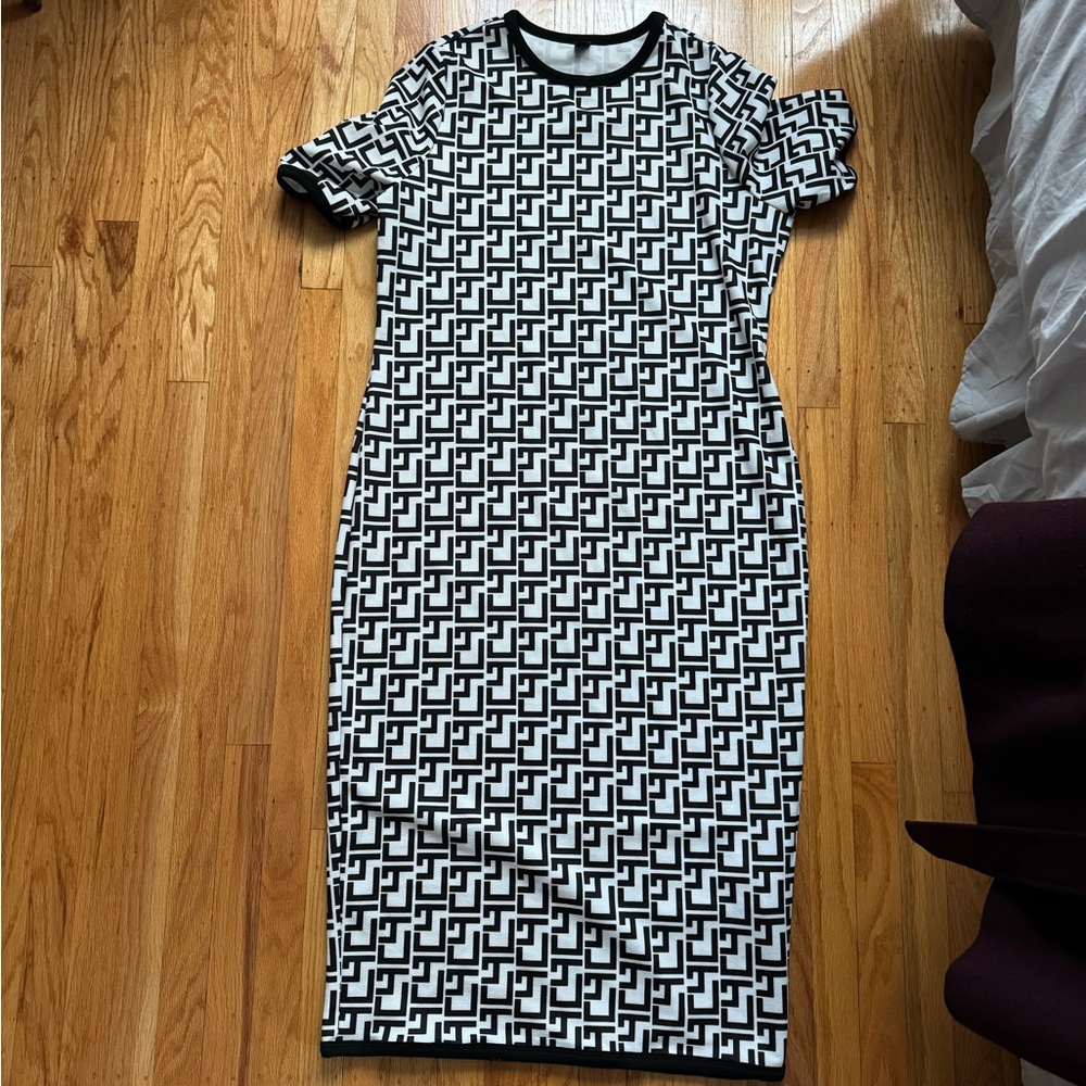 Black and white geometric dress